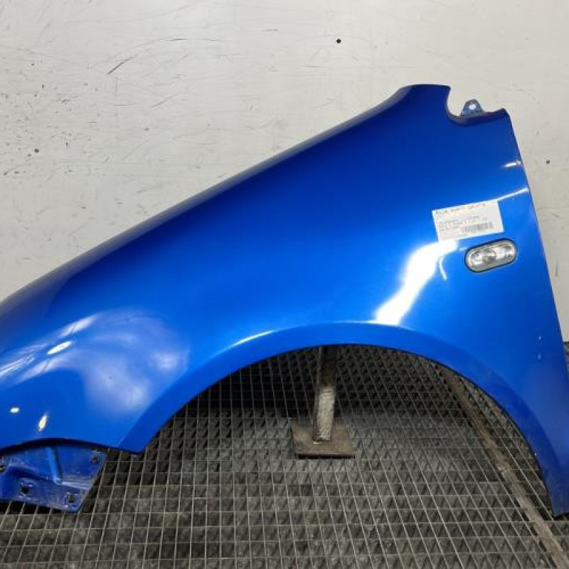 Aile avant gauche VOLKSWAGEN POLO 4 Photo n°1