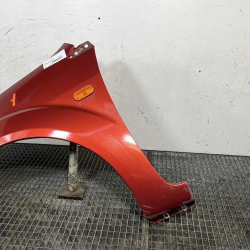 Aile avant gauche FORD FIESTA 5 Photo n°4