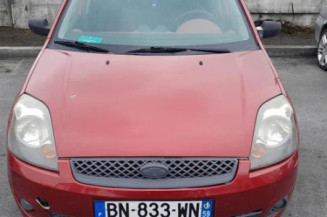 Aile avant gauche FORD FIESTA 5