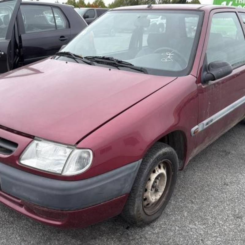 Capot CITROEN SAXO Photo n°10