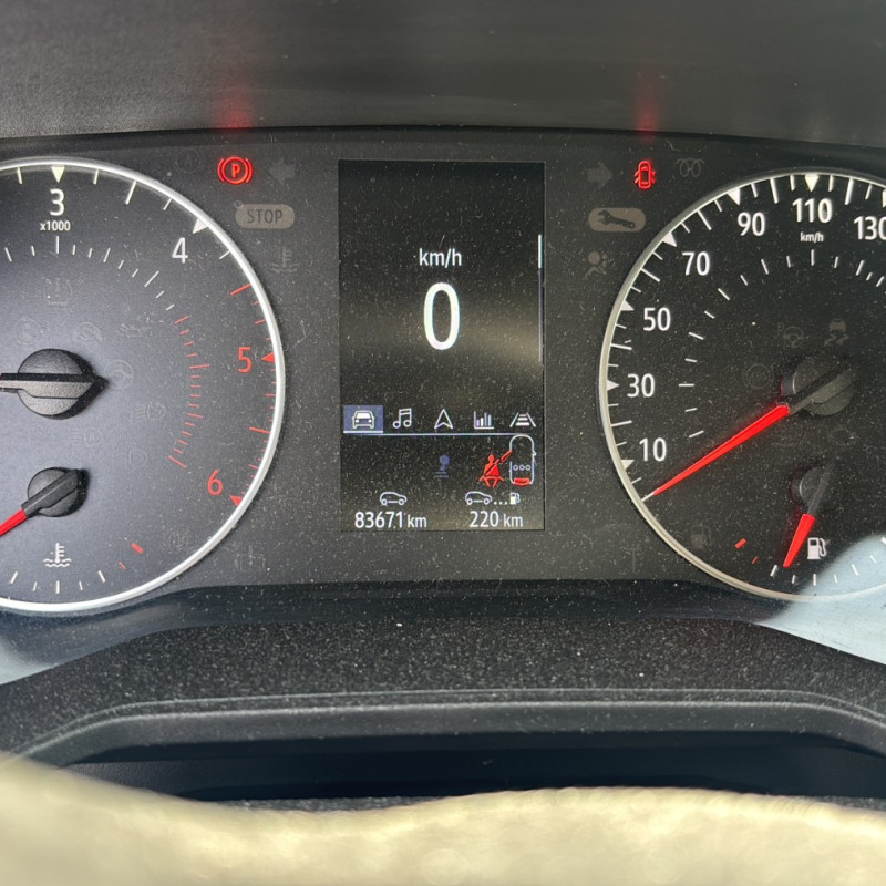 RENAULT CLIO 5 PHASE 1 1.5 BLUE DCI - 8V TURBO Photo n°30