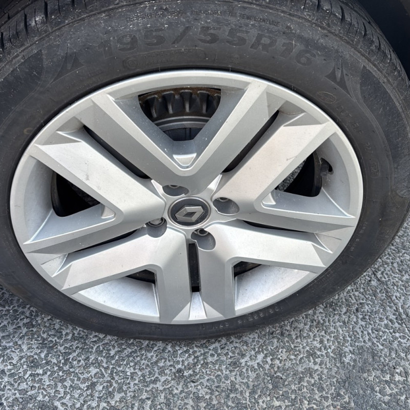 RENAULT CLIO 5 PHASE 1 1.5 BLUE DCI - 8V TURBO Photo n°33