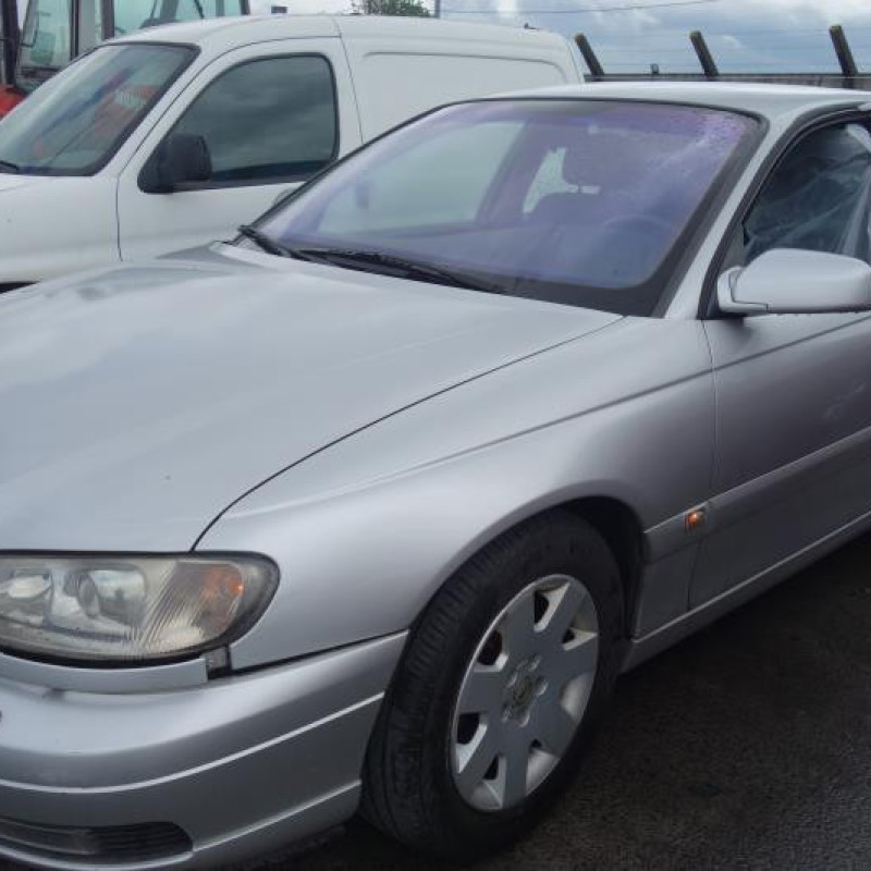 Amortisseur avant droit OPEL OMEGA B Photo n°1