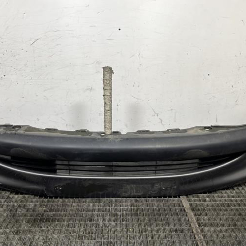 Pare choc avant PEUGEOT 206 Photo n°1