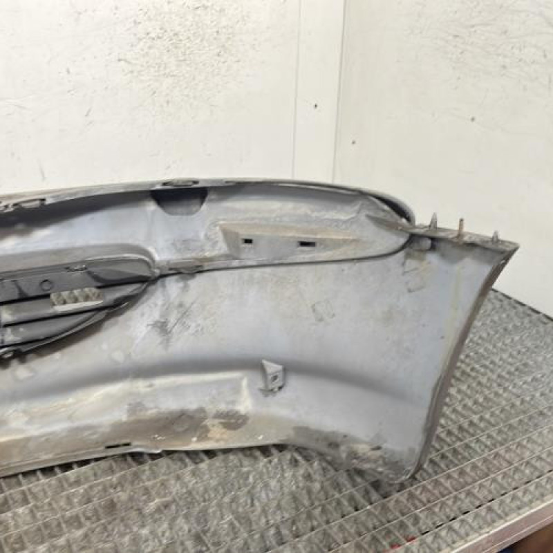 Pare choc avant PEUGEOT 206 Photo n°4