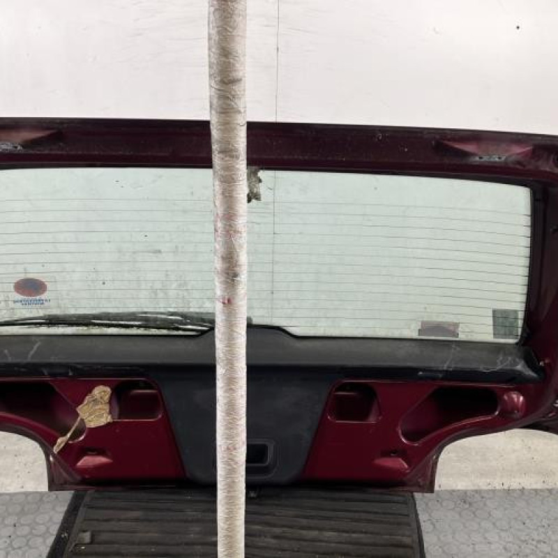 Malle/Hayon arriere CITROEN SAXO Photo n°11