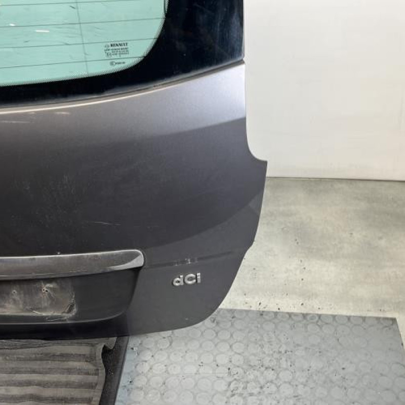 Malle/Hayon arriere RENAULT SCENIC 3 Photo n°4
