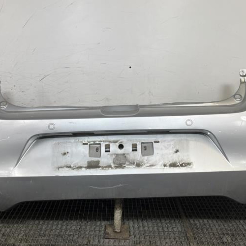 Pare choc arriere RENAULT CLIO 3 Photo n°1