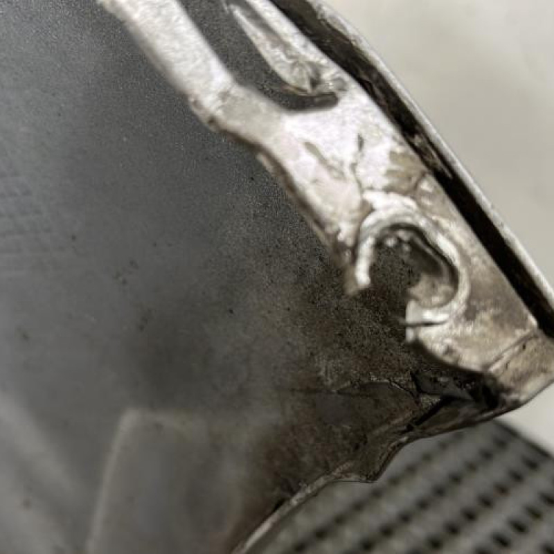 Pare choc arriere RENAULT CLIO 3 Photo n°7