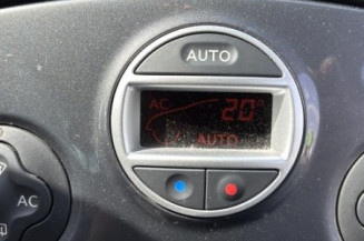 Pare choc arriere RENAULT CLIO 3