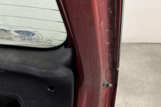 Malle/Hayon arriere FORD FIESTA 5