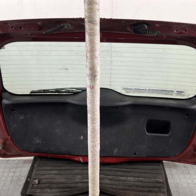 Malle/Hayon arriere FORD FIESTA 5 Photo n°11