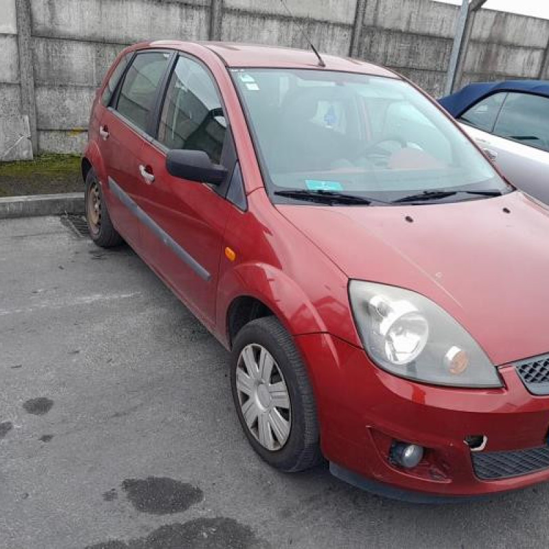 Malle/Hayon arriere FORD FIESTA 5 Photo n°12