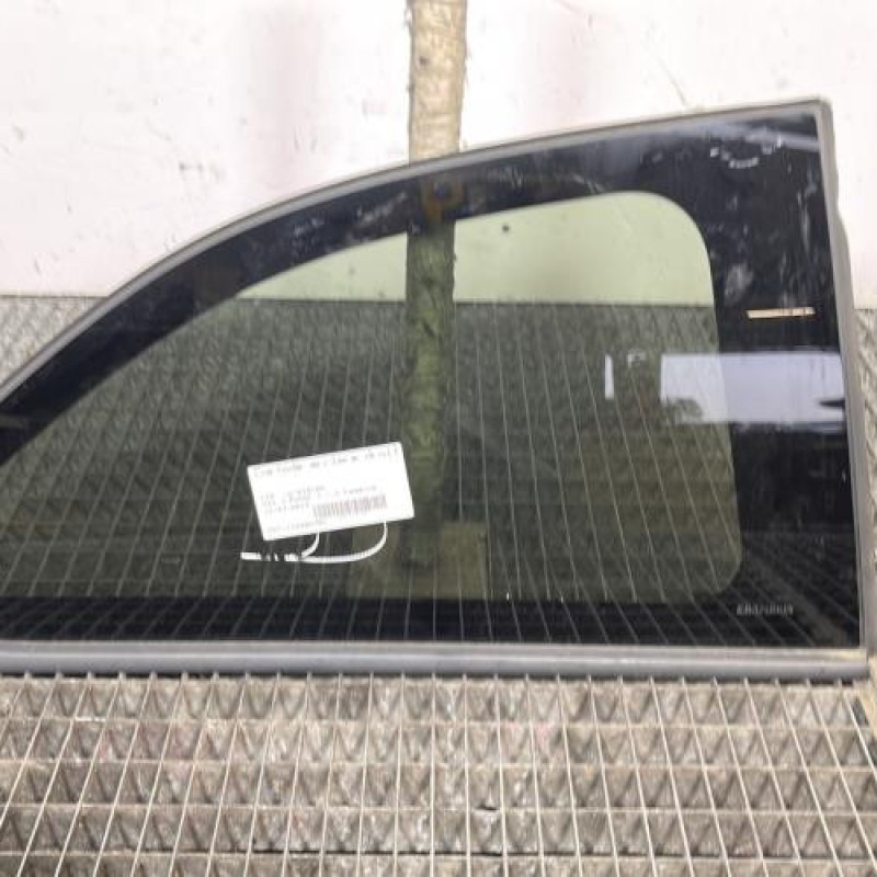 Custode arriere droit KIA RIO 3 Photo n°1