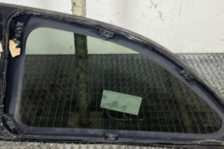 Custode arriere droit KIA RIO 3