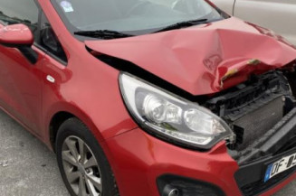 Custode arriere gauche KIA RIO 3