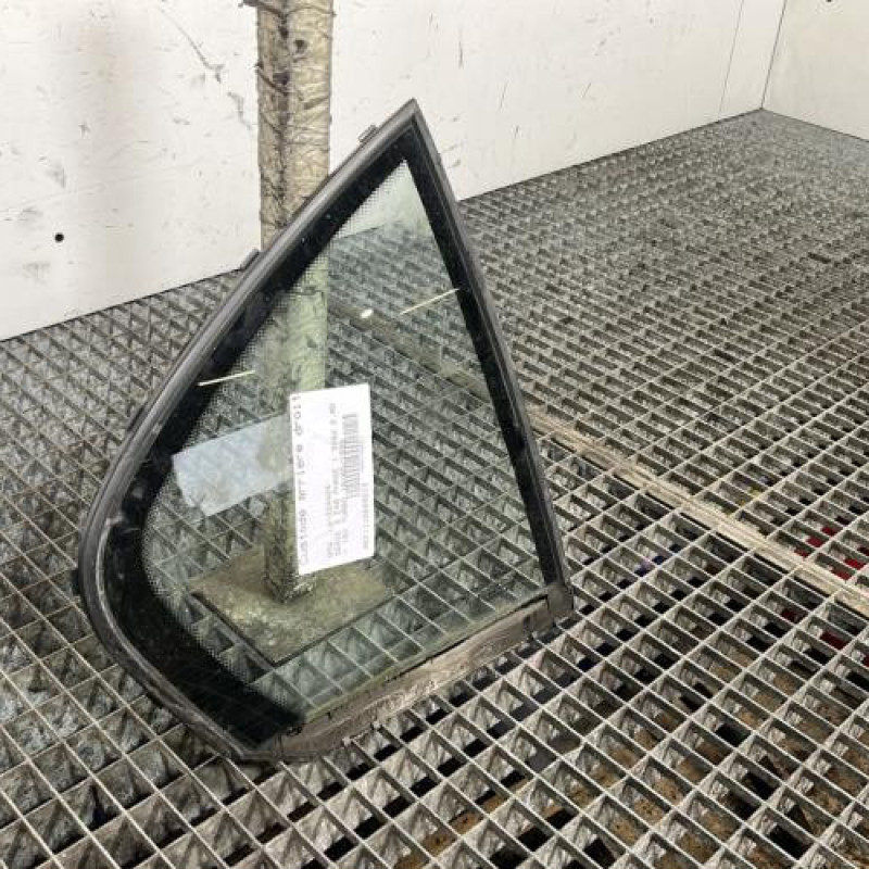 Custode arriere droit (porte) BMW SERIE 3 E46 Photo n°2