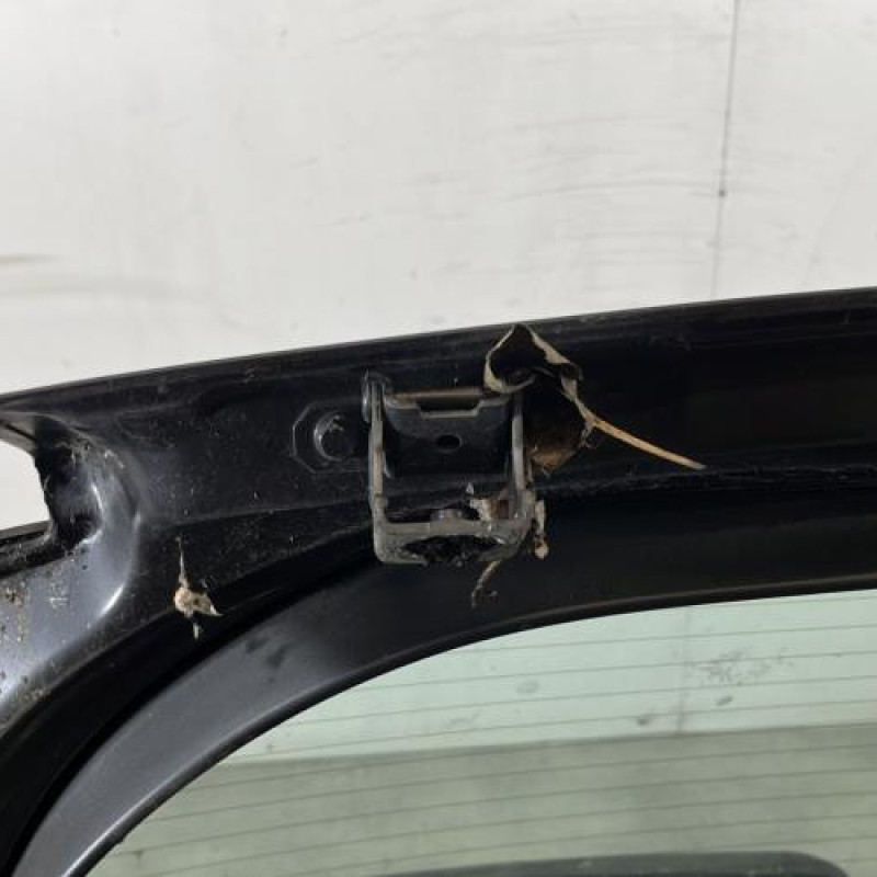 Malle/Hayon arriere ALFA ROMEO 147 Photo n°6