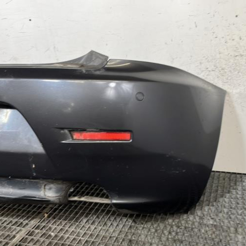 Pare choc arriere ALFA ROMEO 147 Photo n°4