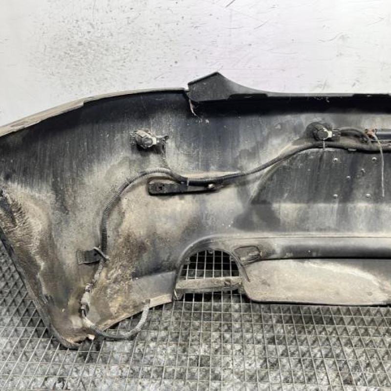 Pare choc arriere ALFA ROMEO 147 Photo n°7