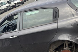 Pare choc arriere ALFA ROMEO 147