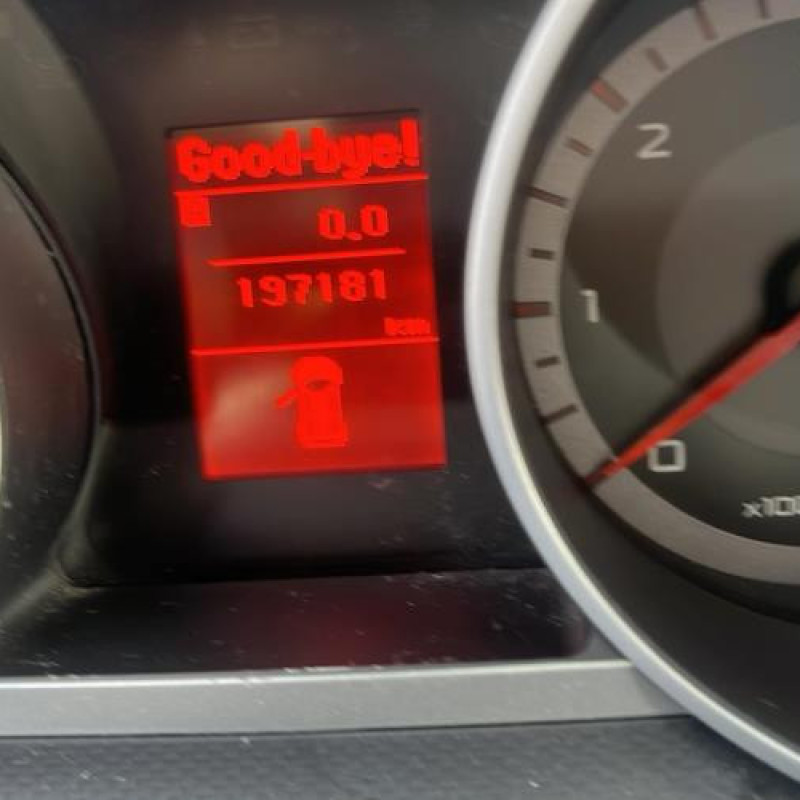 Plage arriere CITROEN C-CROSSER Photo n°13