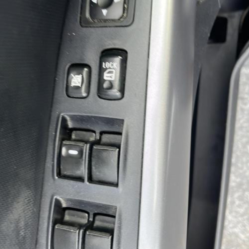 Plage arriere CITROEN C-CROSSER Photo n°16