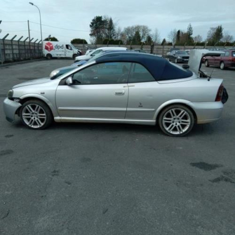 Anti brouillard droit (feux) OPEL ASTRA G Photo n°8