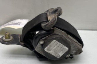 Pretensionneur de ceinture avant gauche MERCEDES VITO 639