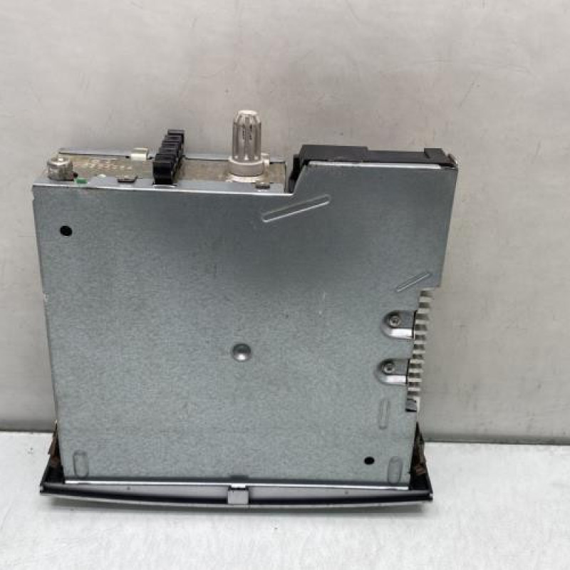 Autoradio d'origine RENAULT GRAND MODUS Photo n°4