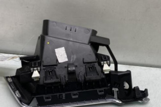 Aerateur tableau de bord avant droit PEUGEOT 2008 1