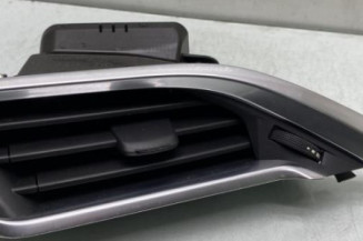 Aerateur tableau de bord avant gauche PEUGEOT 2008 1 Photo n°1