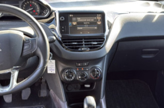 PEUGEOT 2008 1 PHASE 1 1.2 VTI - 12V