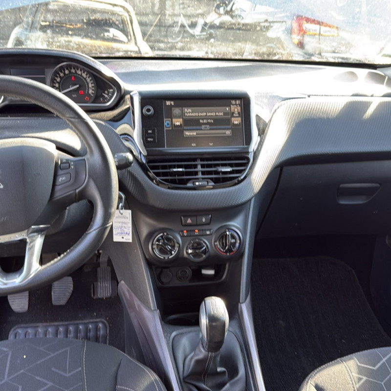 PEUGEOT 2008 1 PHASE 1 1.2 VTI - 12V Photo n°13