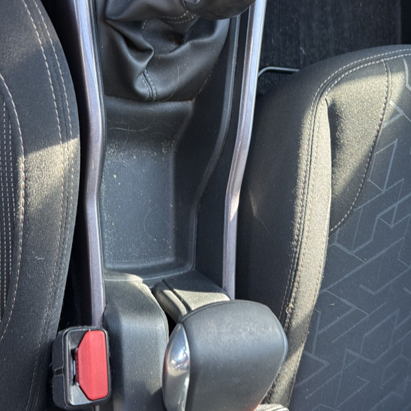 PEUGEOT 2008 1 PHASE 1 1.2 VTI - 12V Photo n°16