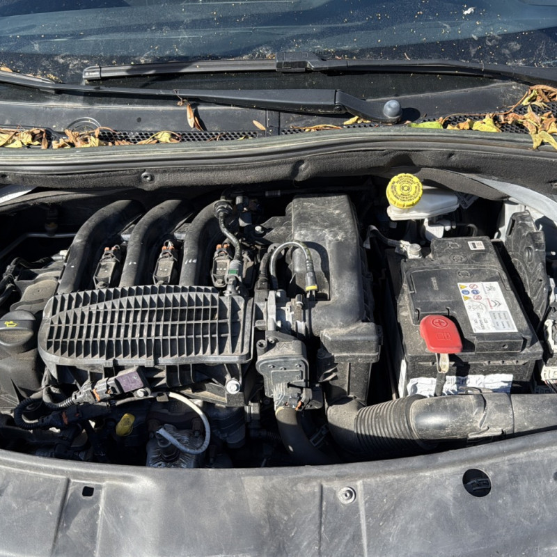 PEUGEOT 2008 1 PHASE 1 1.2 VTI - 12V Photo n°20