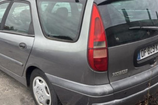 Porte avant droit RENAULT LAGUNA 1