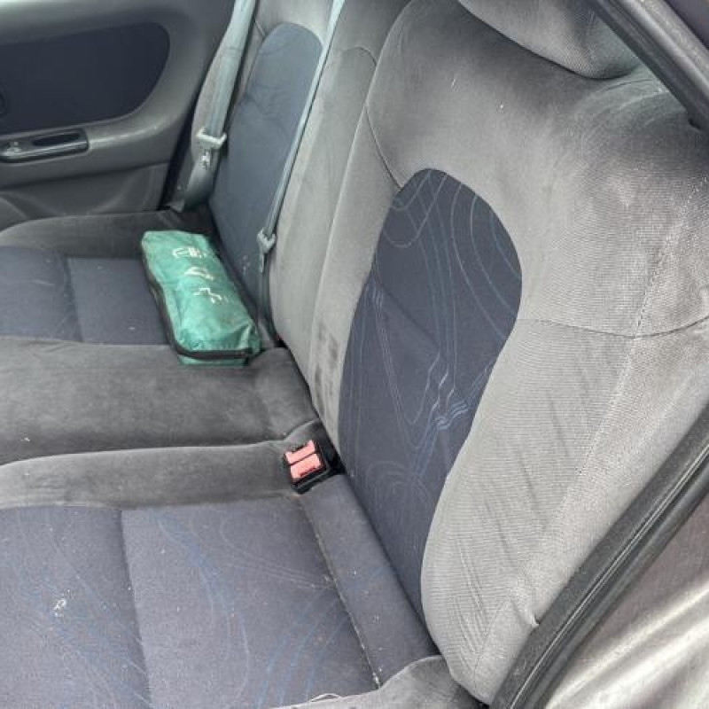 Porte avant droit RENAULT LAGUNA 1 Photo n°16