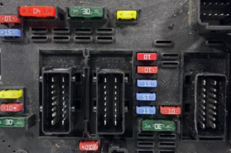 Boitier servitude moteur (BSM) CITROEN C8