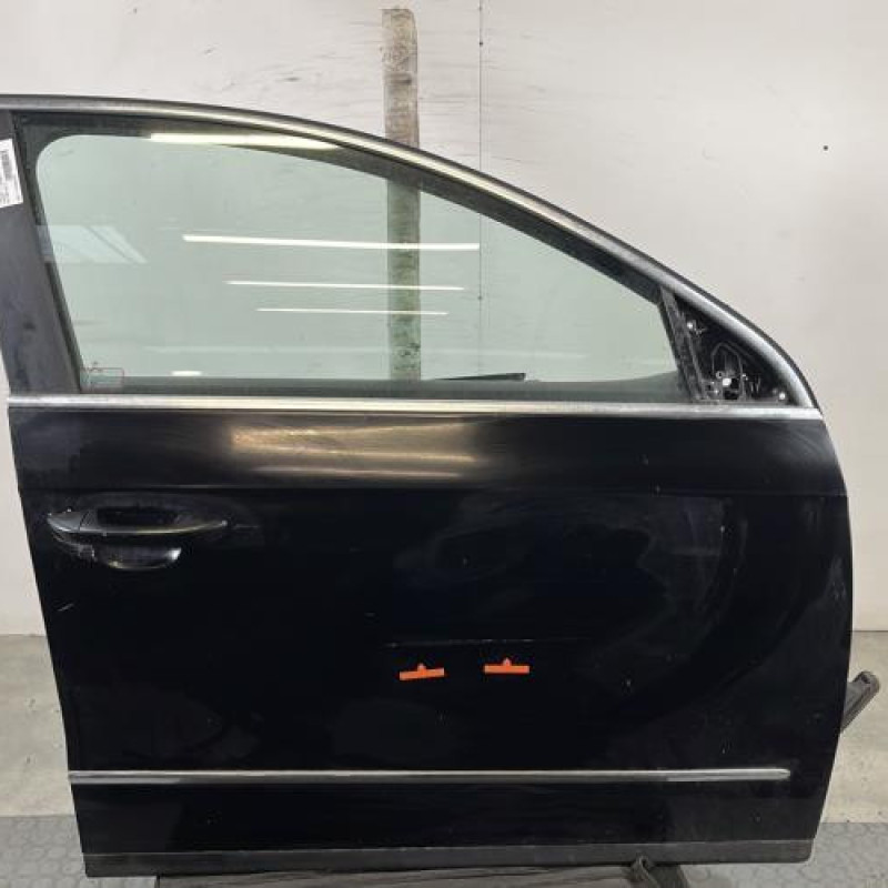 Porte avant droit VOLKSWAGEN PASSAT 7 Photo n°1