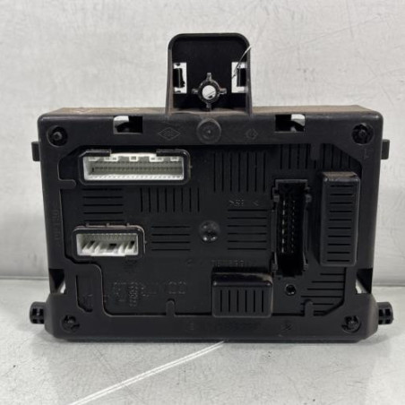 Boitier UCH RENAULT CLIO 3 Photo n°1