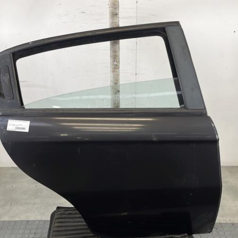 Porte arriere droit ALFA ROMEO 147 Photo n°1