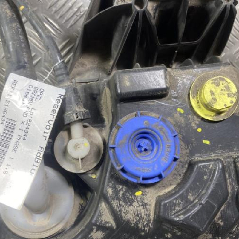 Reservoir AdBlue OPEL GRANDLAND X 1 Photo n°3