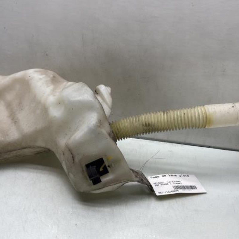 Vase de lave glace PEUGEOT 307 Photo n°1