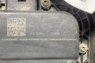 Reservoir AdBlue PEUGEOT 2008 1