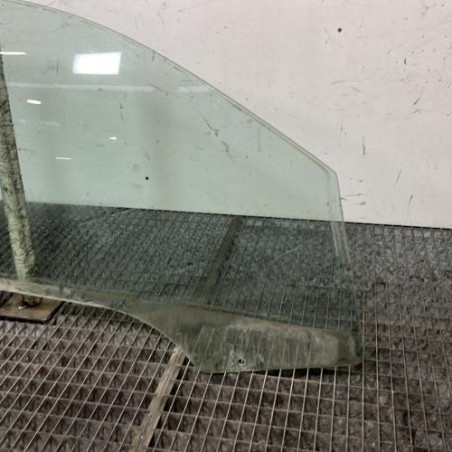 Vitre avant droit FORD FIESTA 5