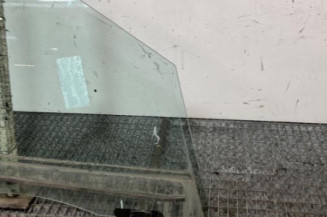 Vitre avant droit RENAULT SCENIC 3