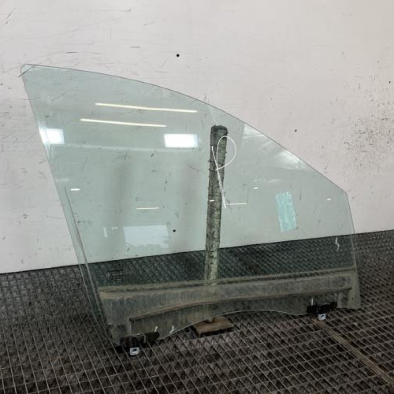 Vitre avant droit RENAULT SCENIC 3 Photo n°3