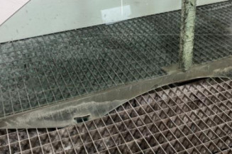 Vitre avant gauche VOLKSWAGEN PASSAT 7