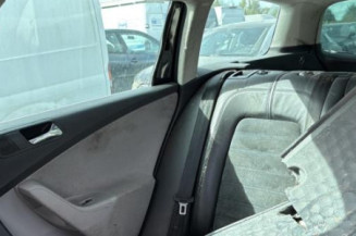 Vitre avant gauche VOLKSWAGEN PASSAT 7